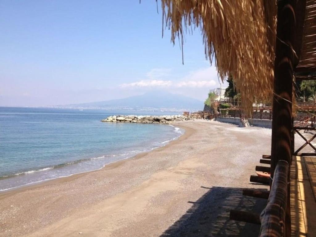Villa Bikini On Sorrento Coast ヴィーコ・エクエンセ エクステリア 写真